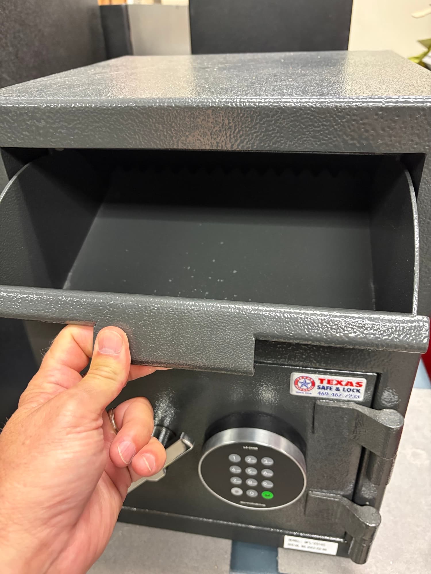 2014E - Front Load Depository Safe 