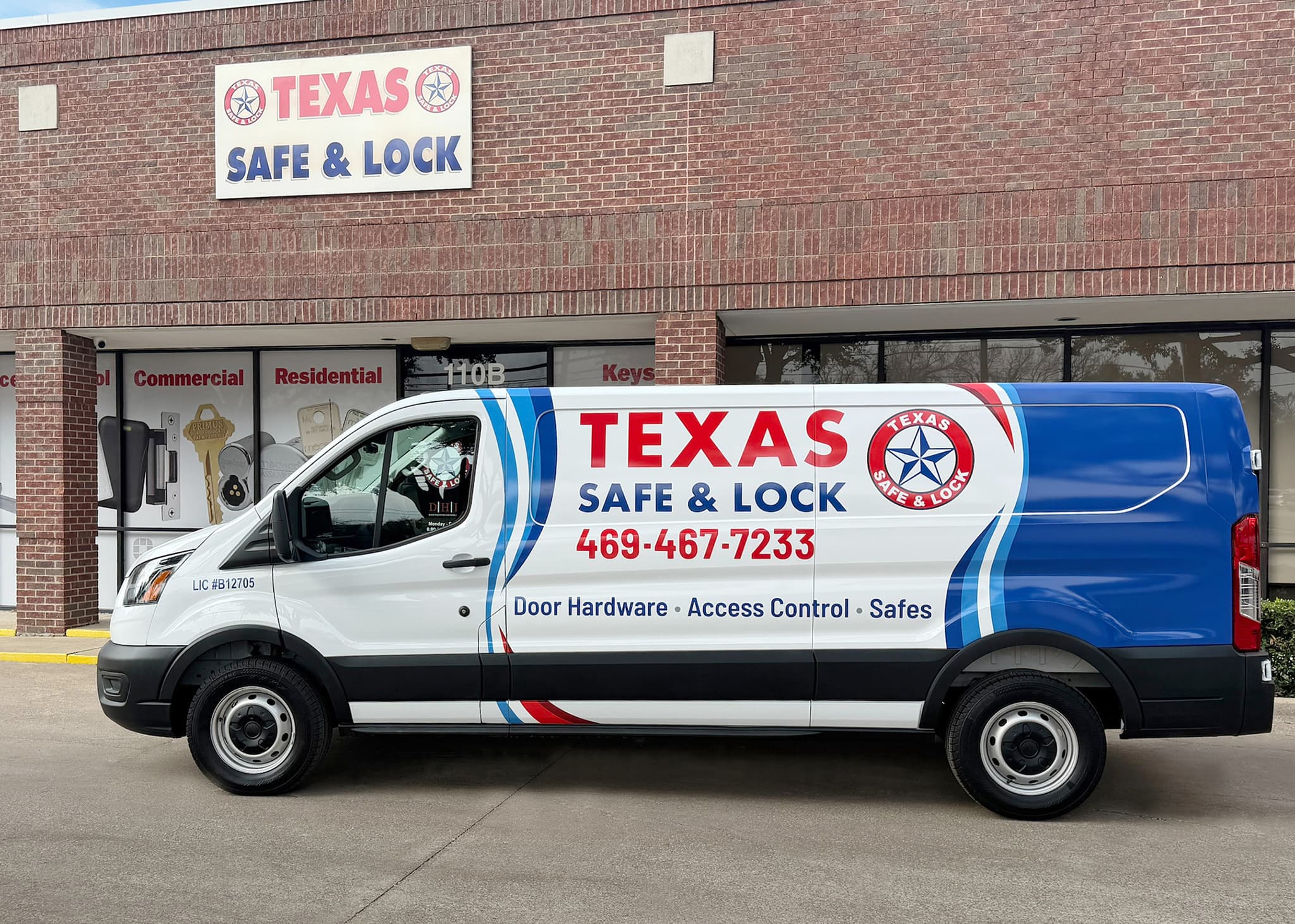 Texas Safe and Lock service van